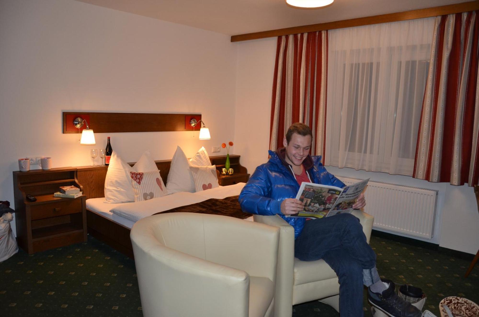 Hotel Haus Bergland Fieberbrunn Zewnętrze zdjęcie