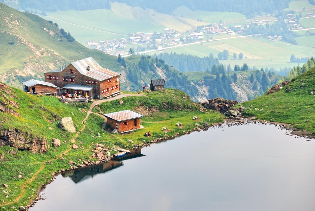 Hotel Haus Bergland Fieberbrunn Zewnętrze zdjęcie